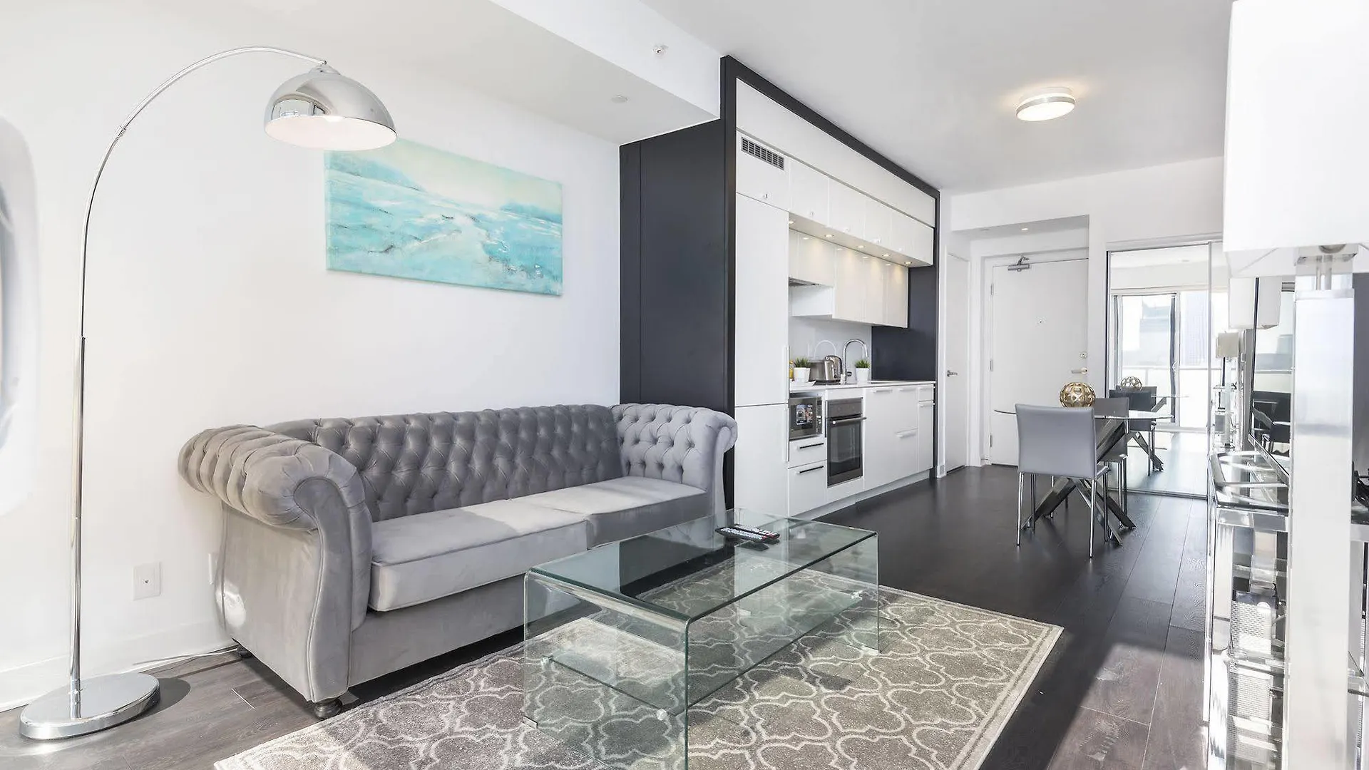 Diamond Vacation Homes - Eaton Centre Toronto 0*,  Canada
