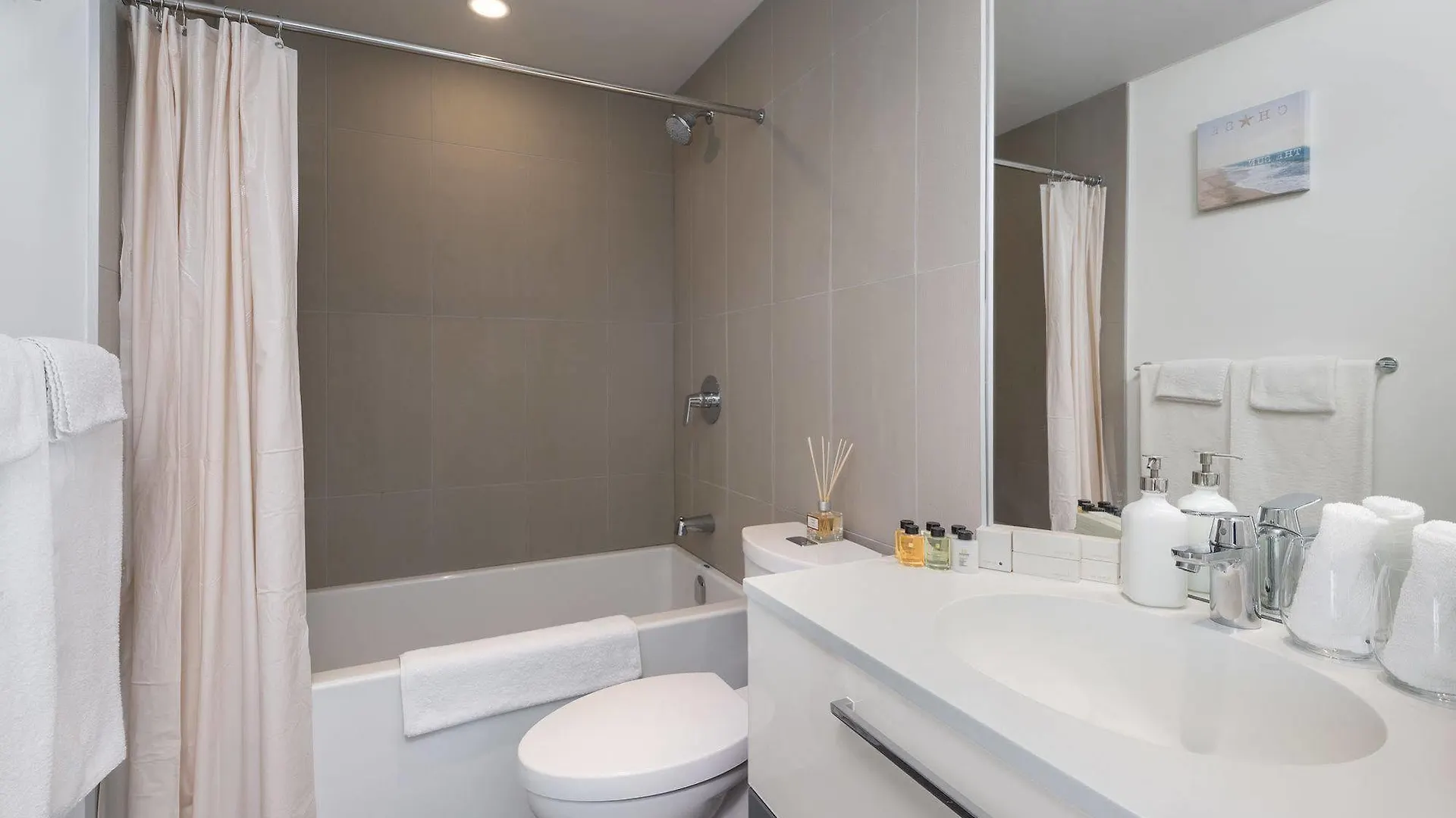 Apartment Diamond Vacation Homes - Eaton Centre Toronto