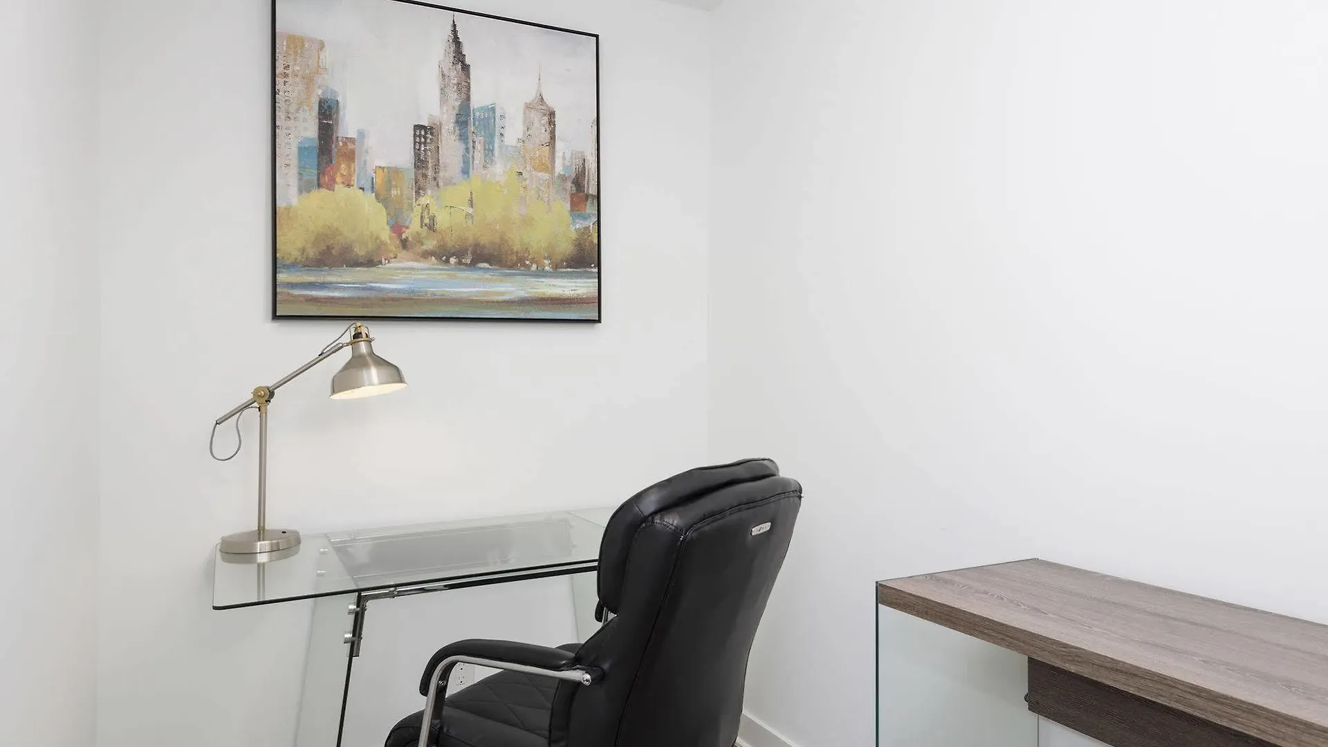 Diamond Vacation Homes - Eaton Centre Toronto